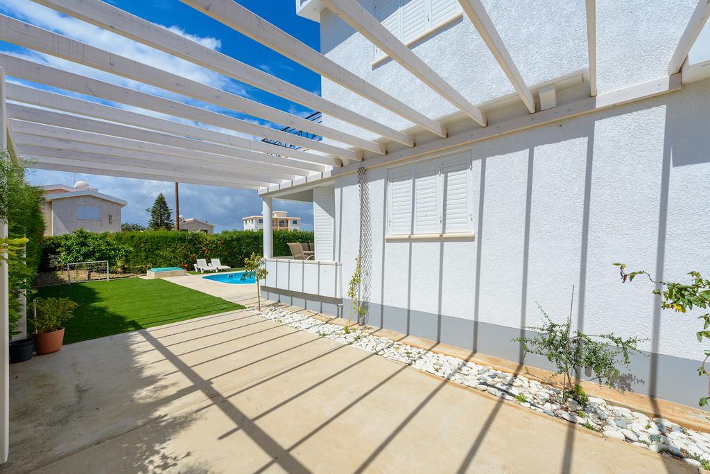 Merab Center Villas Agia Napa Quarto foto