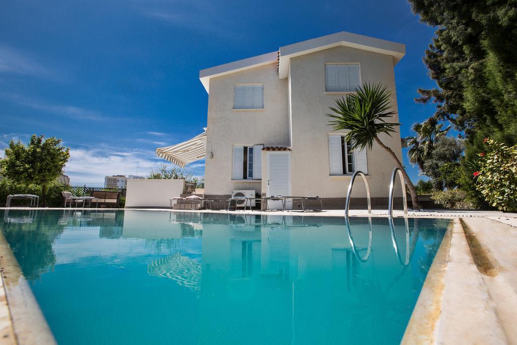 Merab Center Villas Agia Napa Exterior foto